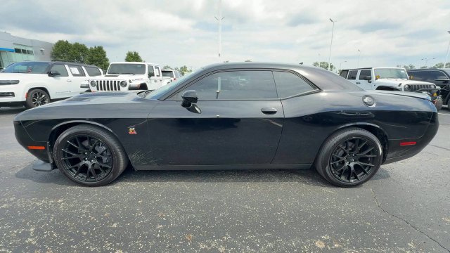 Used 2023 Dodge Challenger R/T Scat Pack RWD image 5