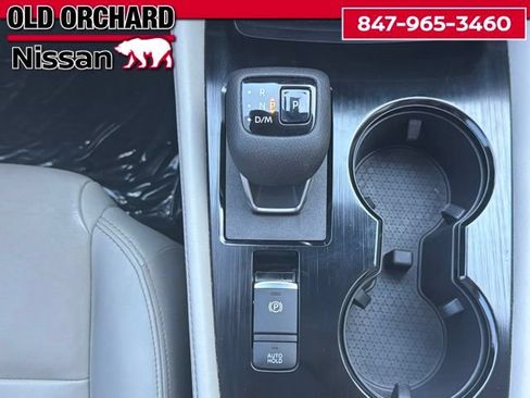 Used 2023 Nissan Rogue SL w/ SL Premium Package AWD/4WD image 14