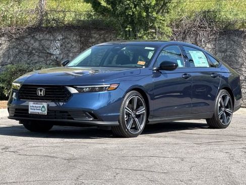 Used 2026 Honda Accord SE image 8