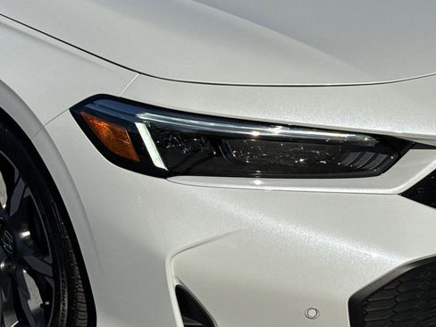 Certified 2025 Honda Civic Sport Touring image 11