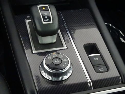 Used 2022 Mitsubishi Outlander SE image 37