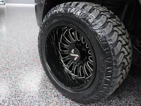 Used 2021 RAM 3500 Big Horn w/ Level 1 Equipment Group AWD/4WD image 10