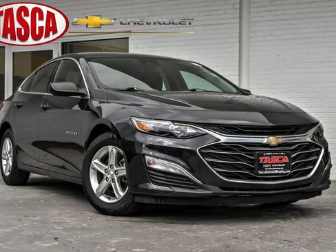 Used 2023 Chevrolet Malibu LS FWD image 1