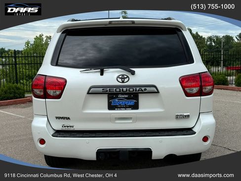 Used 2010 Toyota Sequoia Platinum AWD/4WD image 6