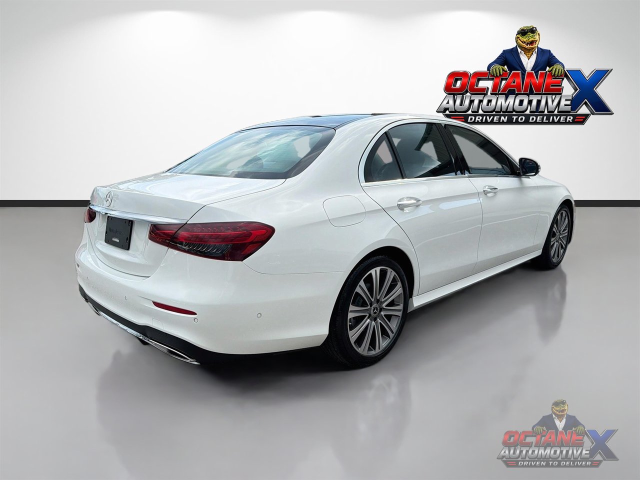 Used 2022 Mercedes-Benz E 350 Sedan image 7