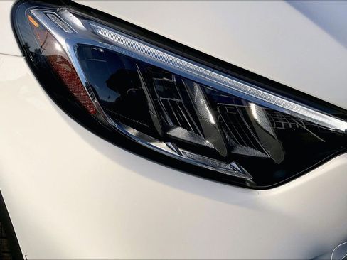 Used 2026 Mercedes-Benz GLC 300 4MATIC image 23