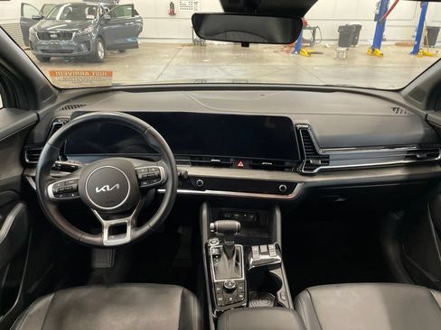 Certified 2023 Kia Sportage X-Line AWD/4WD image 6
