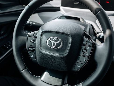 Used 2026 Toyota bZ AWD/4WD image 26