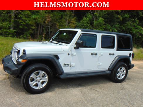 Used 2023 Jeep Wrangler Unlimited Sport w/ Cold Weather Group AWD/4WD image 9