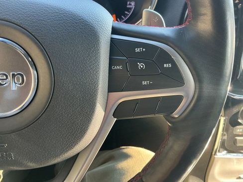 Used 2021 Jeep Grand Cherokee Trailhawk image 21