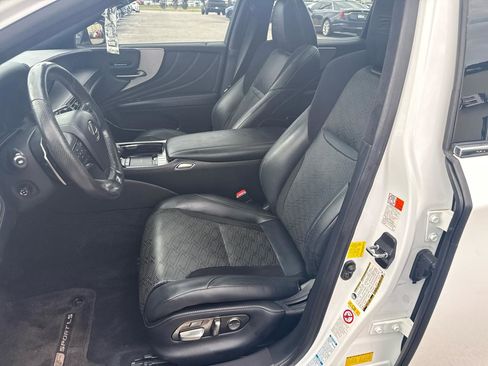 Used 2018 Lexus LS 500 F Sport w/ Accessory Package (Z2) AWD/4WD image 9