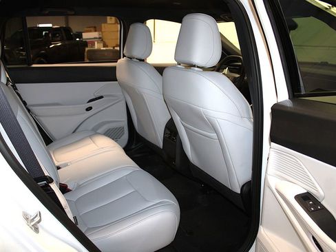 New 2026 Jeep Cherokee Limited AWD/4WD image 31