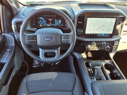 New 2025 Ford F150 Lightning XLT image 6