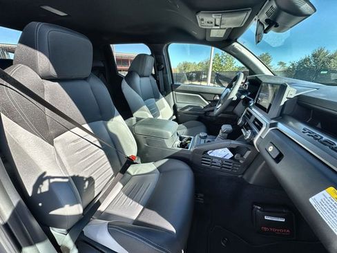 New 2026 Toyota Tacoma TRD Sport image 33