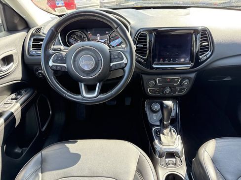 Used 2020 Jeep Compass Limited AWD/4WD image 11
