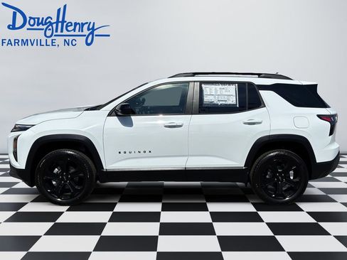 New 2026 Chevrolet Equinox LT FWD image 2