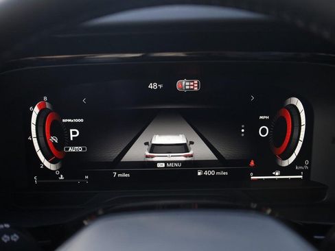 New 2026 Nissan Pathfinder Platinum AWD/4WD image 9