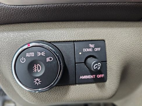 Used 2016 GMC Acadia Denali image 23