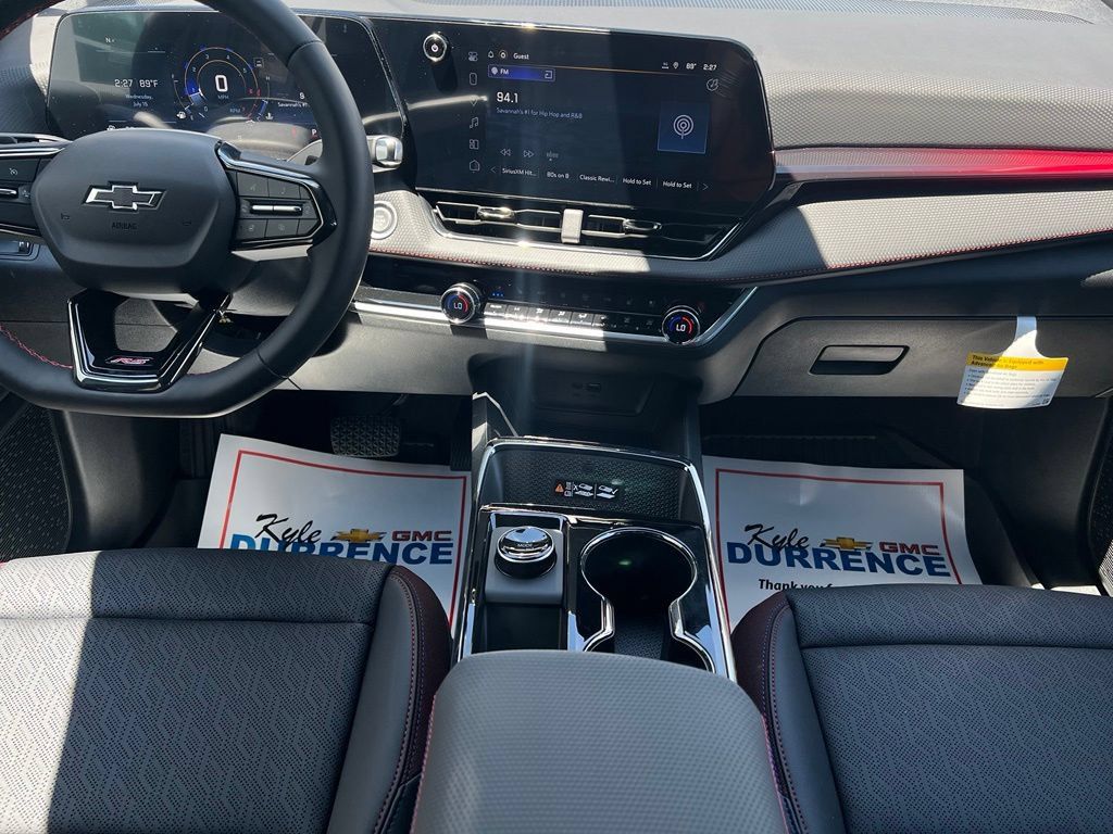 New 2026 Chevrolet Equinox RS w/ Convenience Package III FWD image 10