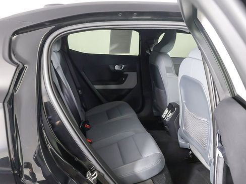 Used 2023 Polestar Polestar 2 image 33