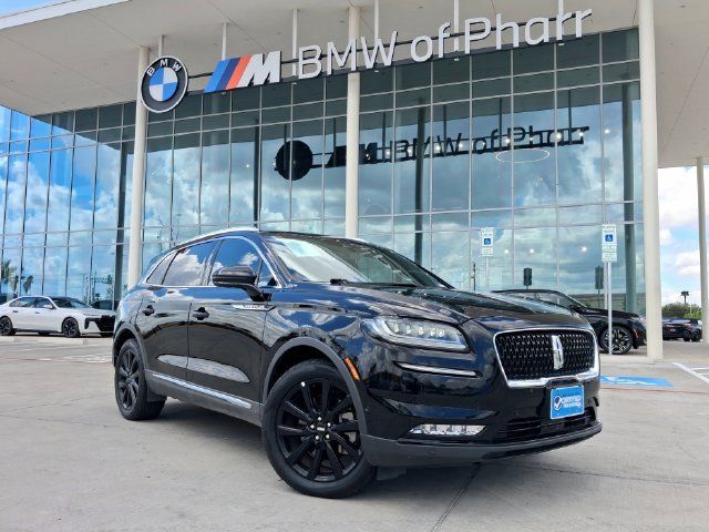Used 2023 Lincoln Nautilus Reserve w/ Equipment Group 202A AWD/4WD image 1
