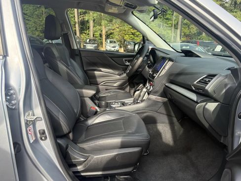 Used 2020 Subaru Forester Limited w/ Popular Package #3 image 21