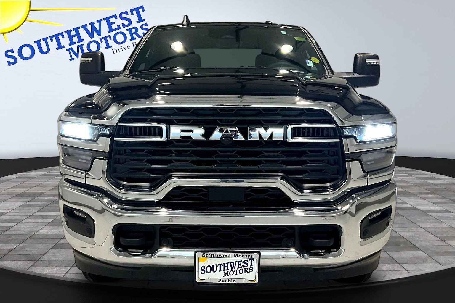 Used 2026 RAM 2500 Big Horn AWD/4WD image 2
