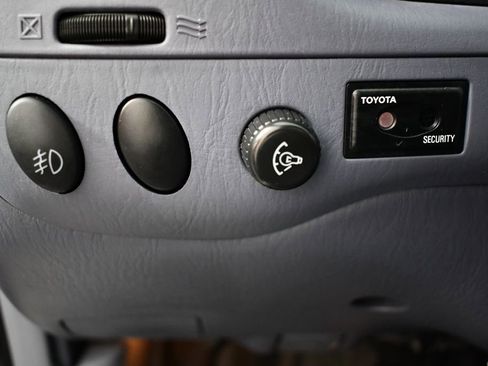 Used 2000 Toyota Tundra SR5 image 23