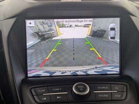 Used 2017 Ford Escape SE w/ Equipment Group 201A FWD image 15