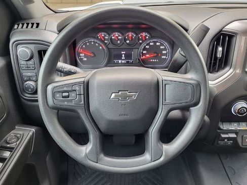 Used 2025 Chevrolet Silverado 1500 Custom Trail Boss AWD/4WD image 20