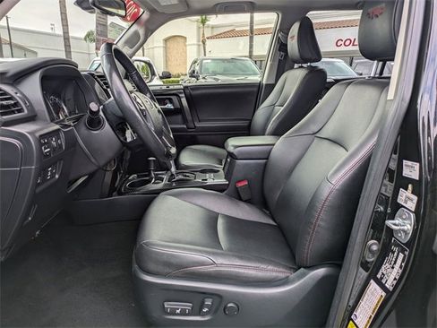 Used 2023 Toyota 4Runner TRD Off-Road Premium image 17