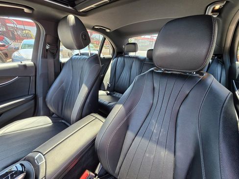 Used 2019 Mercedes-Benz E 300 image 22