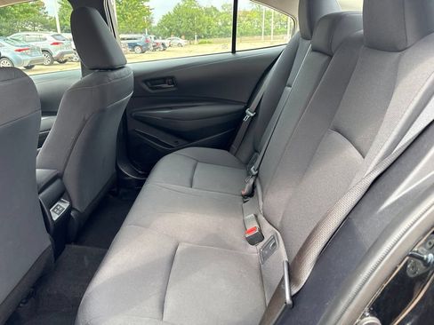 Used 2025 Toyota Corolla LE FWD image 19