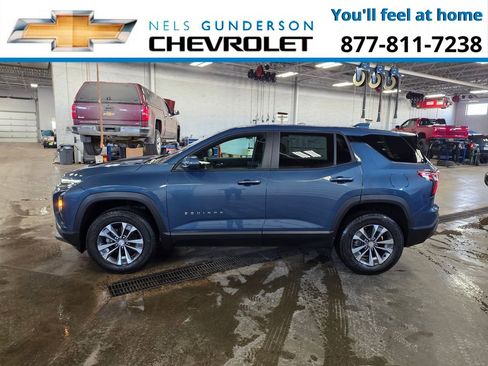 New 2026 Chevrolet Equinox LT w/ Convenience Package II image 4