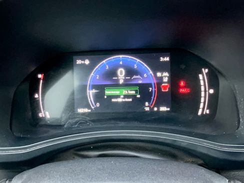 Used 2024 Toyota Grand Highlander XLE image 38