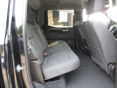 Used 2025 GMC Sierra 1500 Elevation w/ Preferred Package AWD/4WD image 9