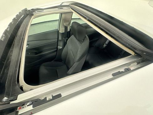 Used 2025 Honda Accord SE image 28