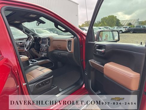 Used 2022 Chevrolet Silverado 1500 High Country w/ Z71 Off-Road Package image 28