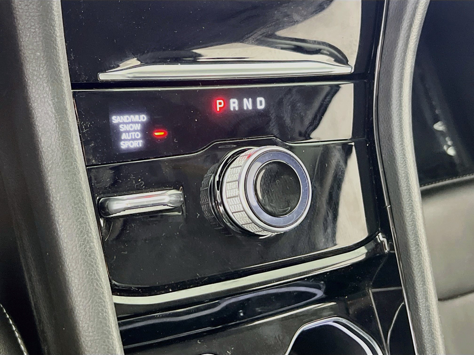 Used 2023 Jeep Grand Cherokee Limited AWD/4WD image 17