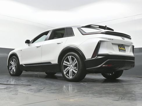 Used 2024 Cadillac Lyriq Tech image 50