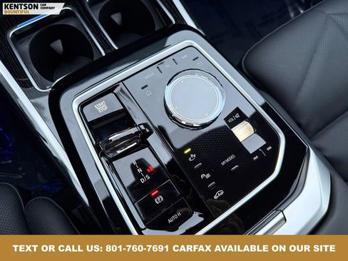 Used 2025 BMW 740i xDrive image 26