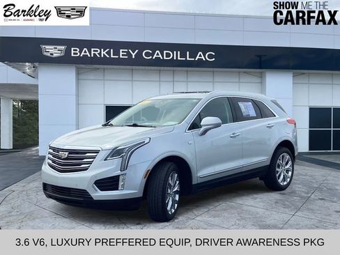 Used 2017 Cadillac XT5 Luxury w/ Driver Awareness Package FWD image 7