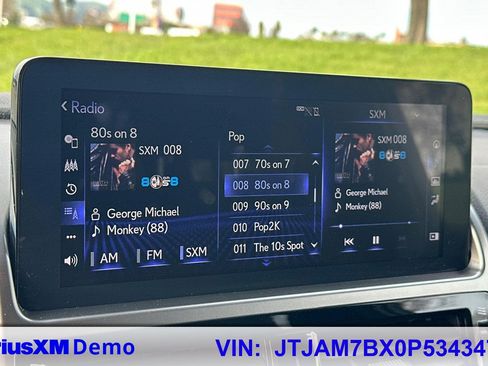 Used 2023 Lexus GX 460 Premium w/ Premium Package image 39