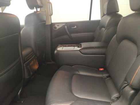Used 2019 Nissan Armada Platinum w/ Captain's Chairs Package RWD image 18