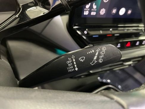 Certified 2023 Volkswagen ID.4 Pro RWD image 19