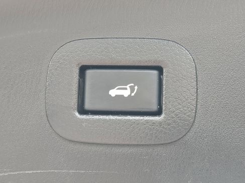 Used 2021 INFINITI QX80 Luxe image 36