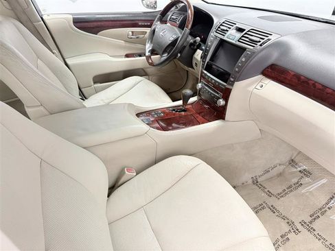 Used 2010 Lexus LS 460 AWD image 13