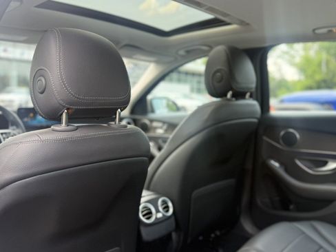 Used 2019 Mercedes-Benz C 300 Sedan image 25