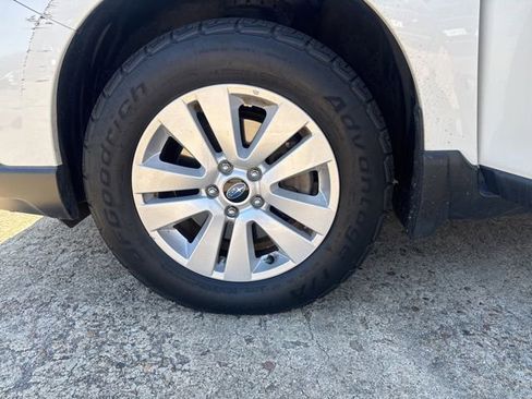 Used 2017 Subaru Outback 2.5i Premium w/ Popular Package #1 image 28