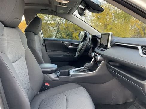 Certified 2025 Toyota RAV4 XLE image 18